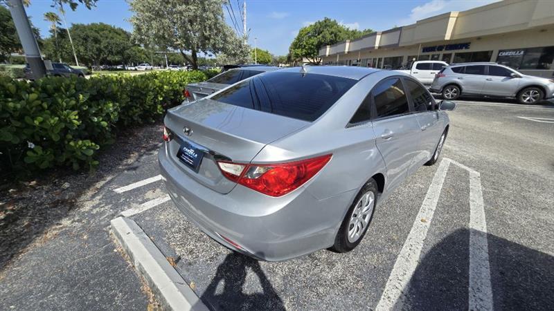 Hyundai Sonata GLS Auto 2012