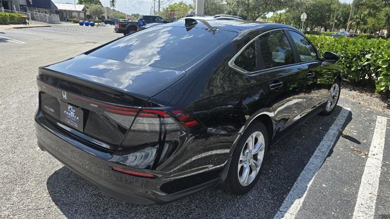 Honda Accord LX 2023