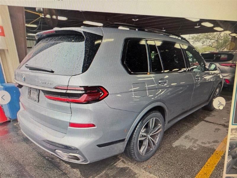 BMW X7 xDrive40i 2024