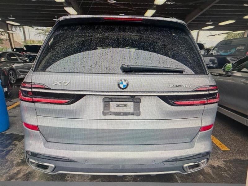 BMW X7 xDrive40i 2024