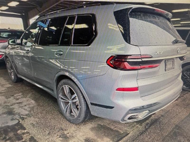 BMW X7 xDrive40i 2024
