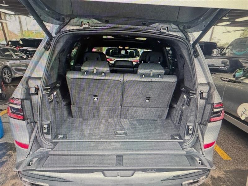 BMW X7 xDrive40i 2024