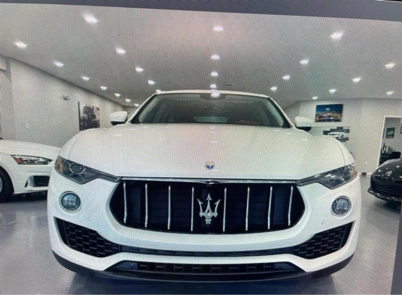 Maserati Levante Base 2017