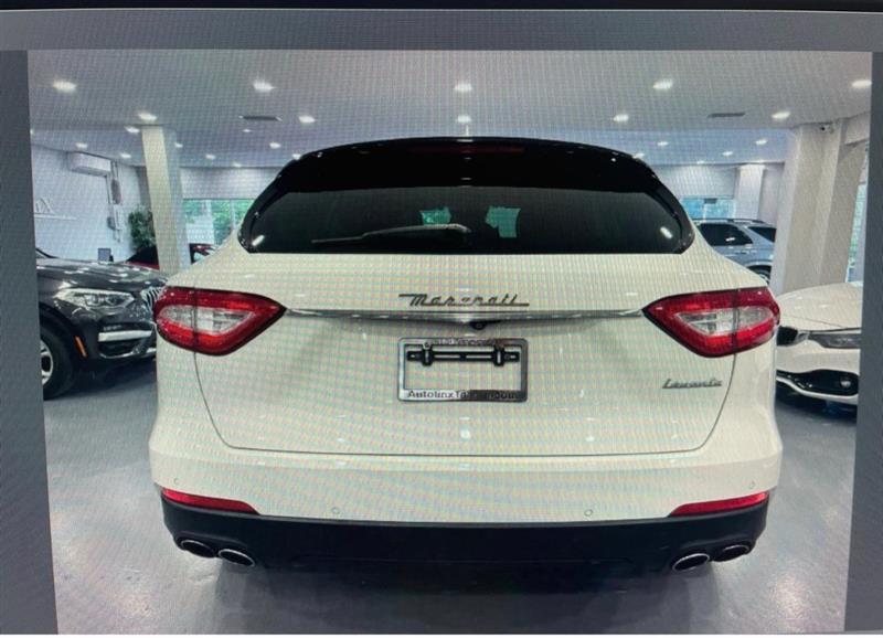 Maserati Levante Base 2017