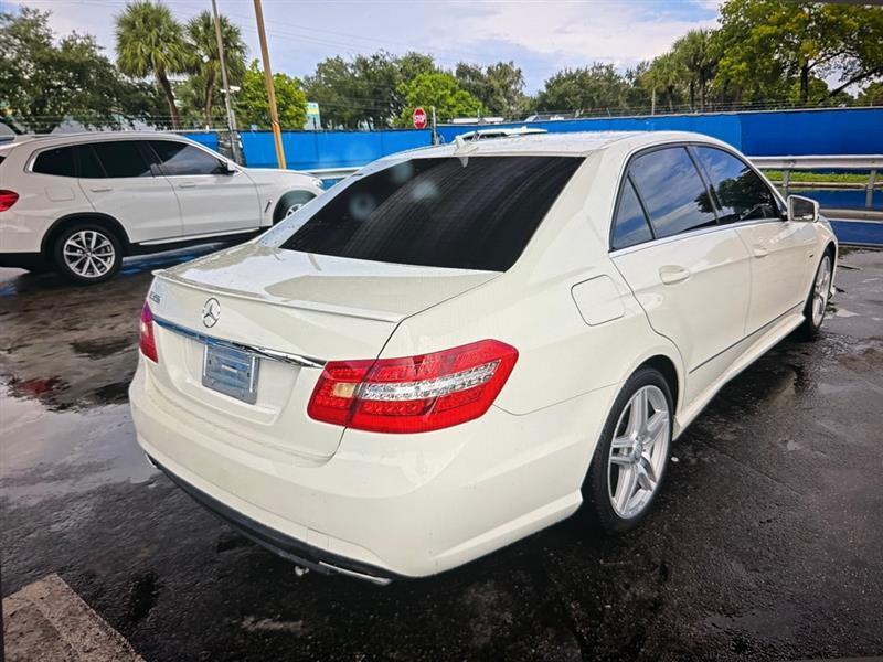 Mercedes-Benz E-Class E350 Sedan 2012