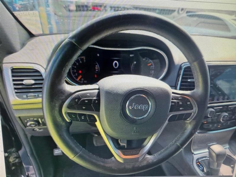 Jeep Grand Cherokee Laredo 2WD 2019