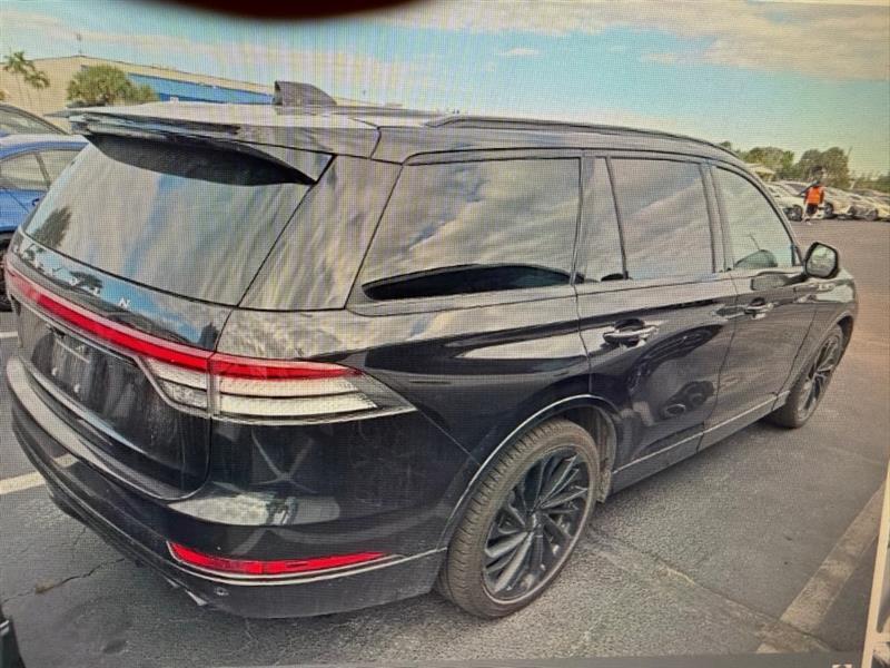 Lincoln Aviator Reserve AWD 2025