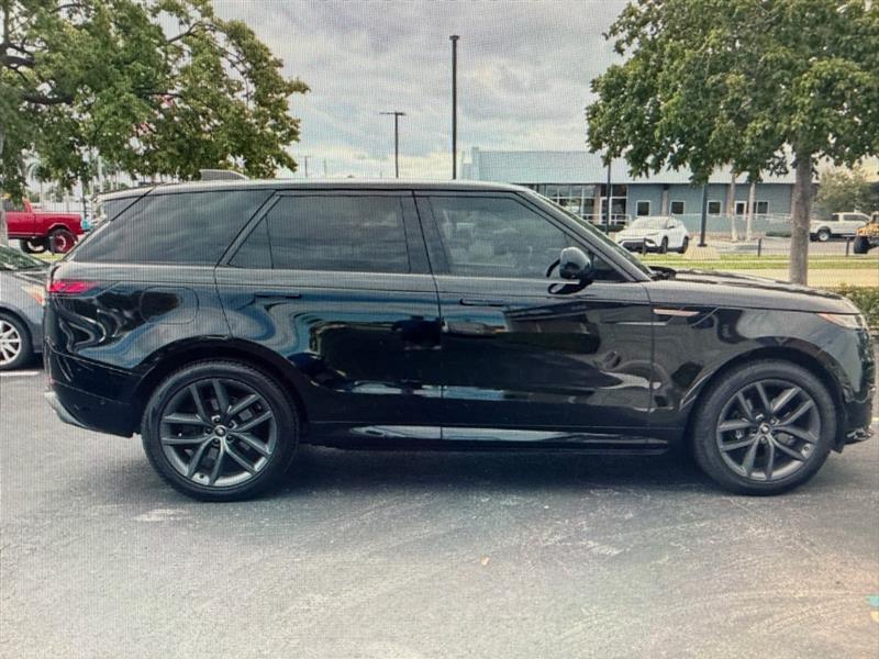 Land Rover Range Rover Sport P400 Dynamic 2023