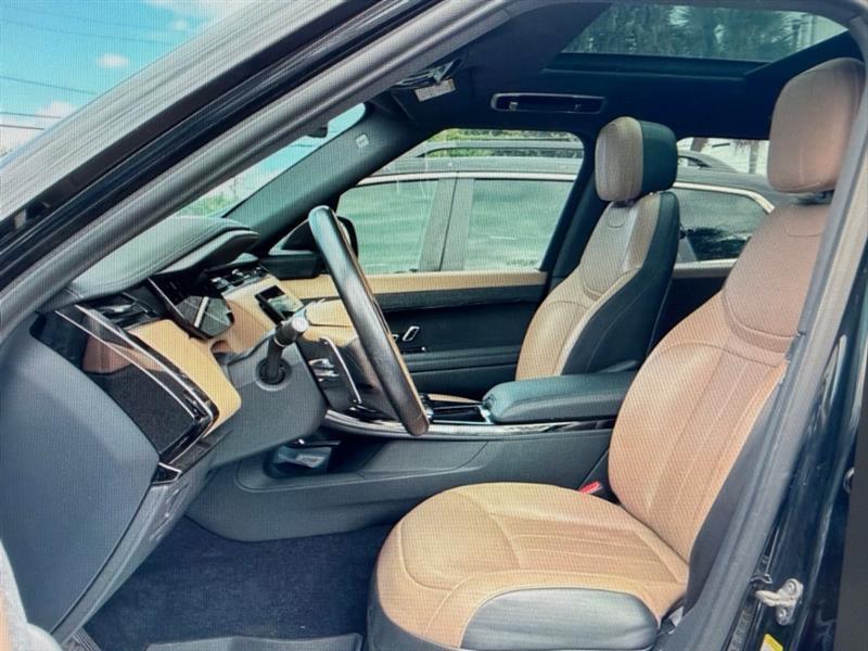 Land Rover Range Rover Sport P400 Dynamic 2023