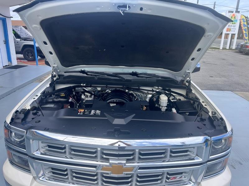 Chevrolet Silverado 1500 LTZ Crew Cab Long Box 4WD 2015