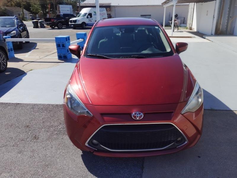 Toyota Yaris iA 6A 2019
