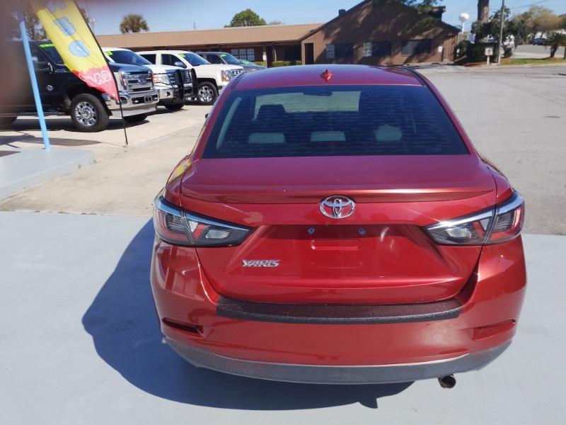 Toyota Yaris iA 6A 2019