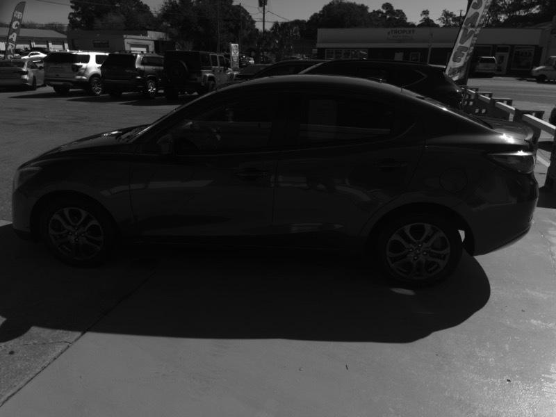 Toyota Yaris iA 6A 2019