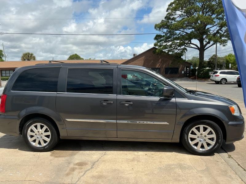 Chrysler Town & Country Touring 2016