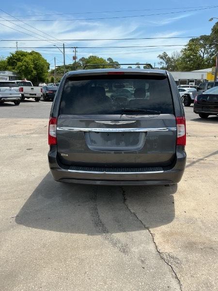 Chrysler Town & Country Touring 2016