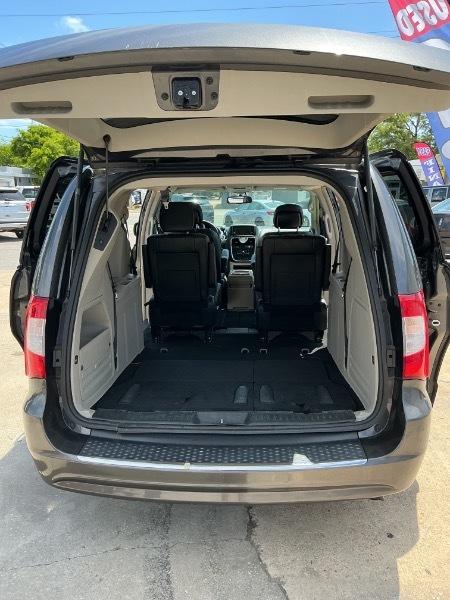 Chrysler Town & Country Touring 2016