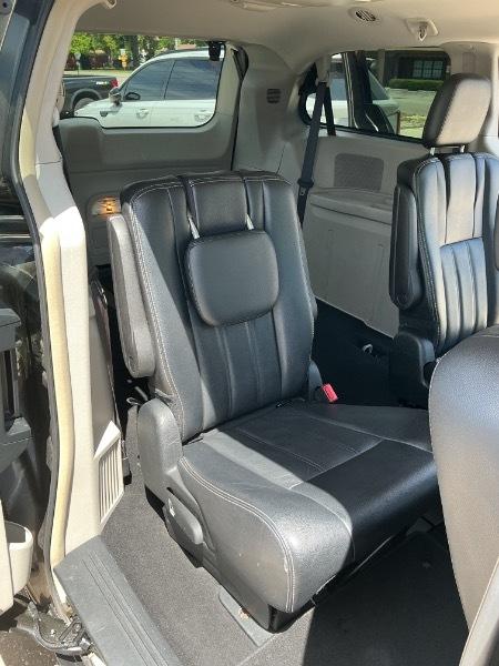 Chrysler Town & Country Touring 2016