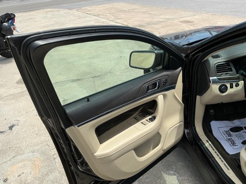 Lincoln MKS FWD 2014