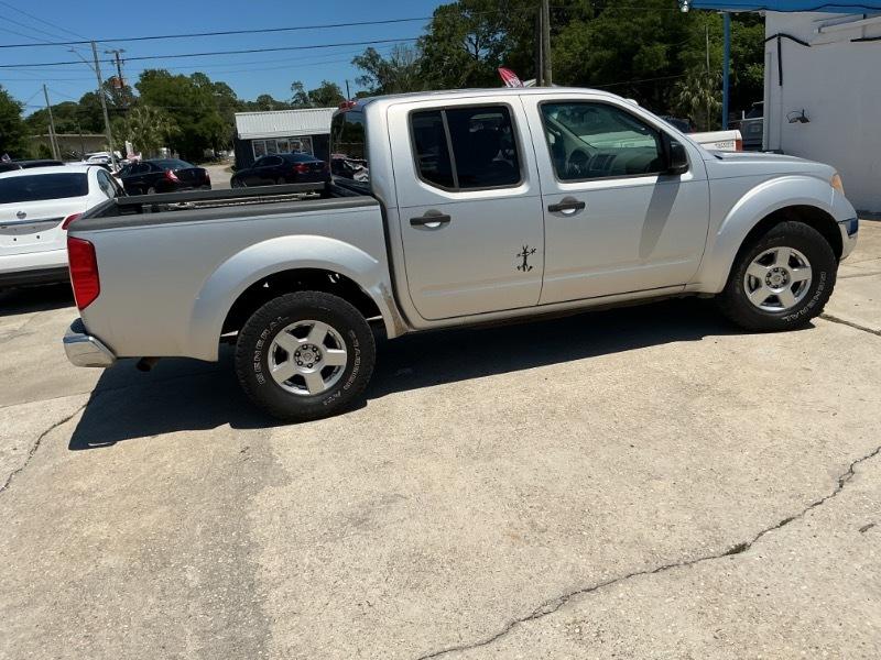 Nissan Frontier SE Crew Cab 2WD 2008
