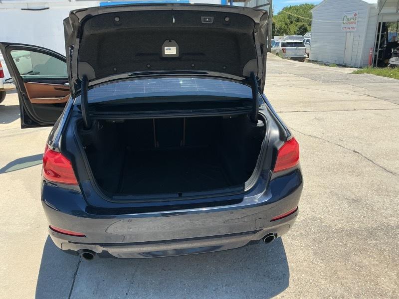BMW 5-Series 530i 2017