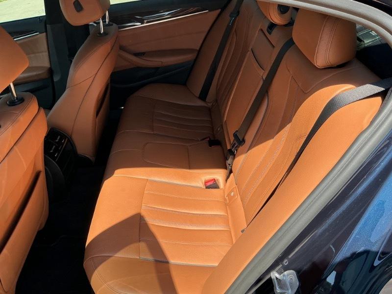 BMW 5-Series 530i 2017