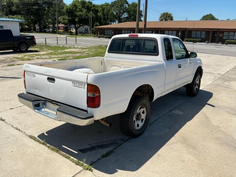 Toyota Tacoma PreRunner Xtracab V6 2WD 2000