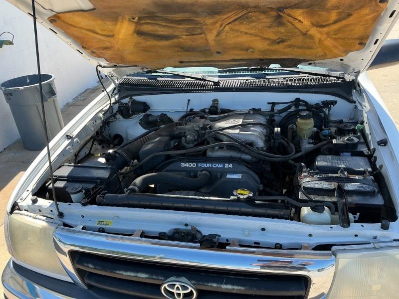 Toyota Tacoma PreRunner Xtracab V6 2WD 2000