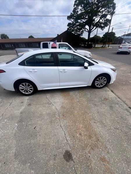 Toyota Corolla LE 2023