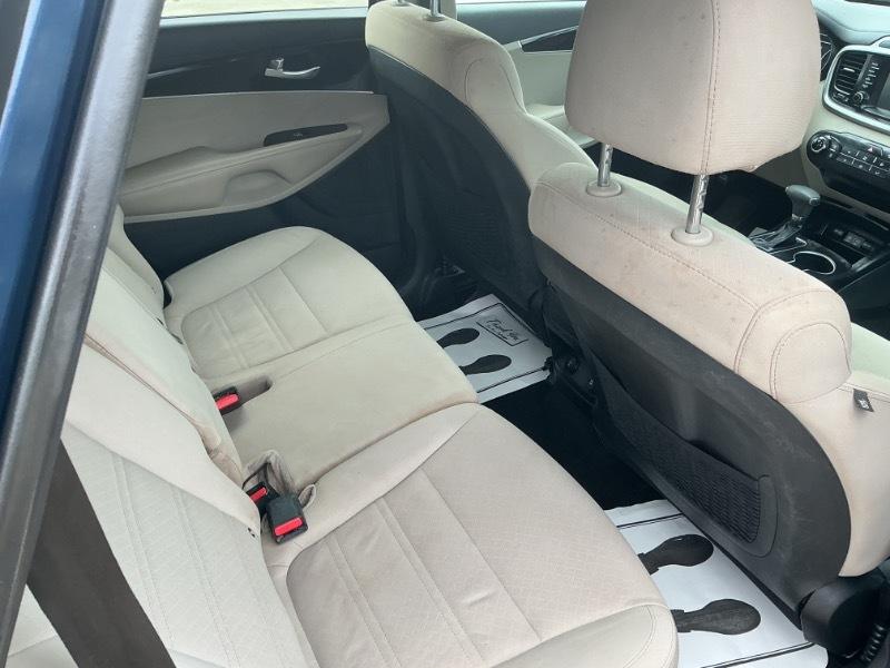 Kia Sorento LX 2WD 2019