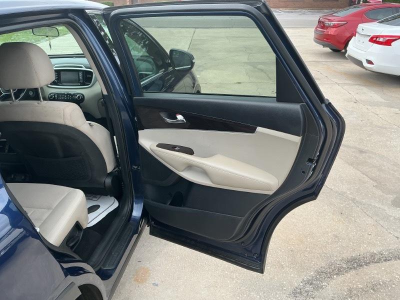 Kia Sorento LX 2WD 2019