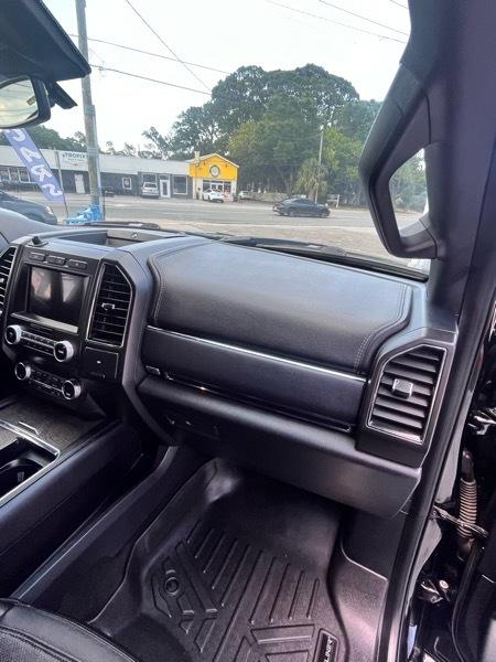Ford Expedition Limited 2020