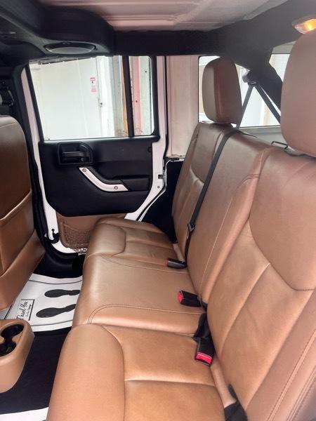 Jeep Wrangler Unlimited Rubicon 4WD 2014