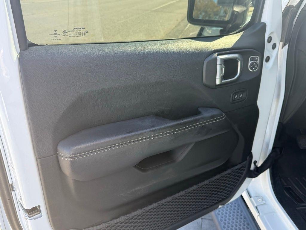 Jeep Wrangler Unlimited Sahara 2019