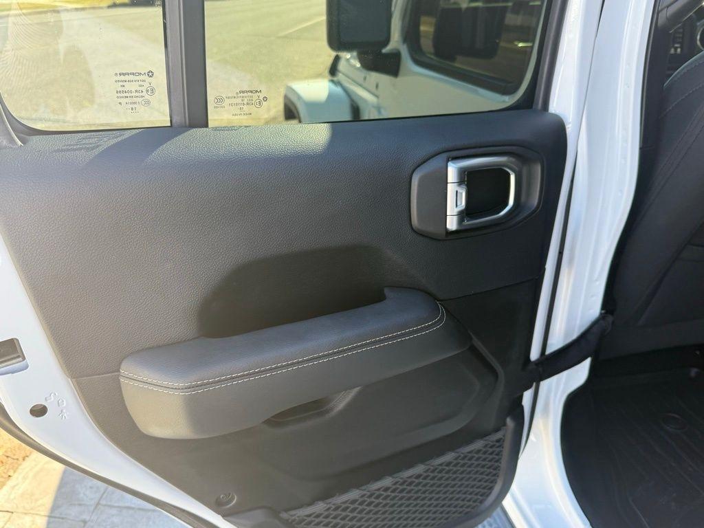 Jeep Wrangler Unlimited Sahara 2019