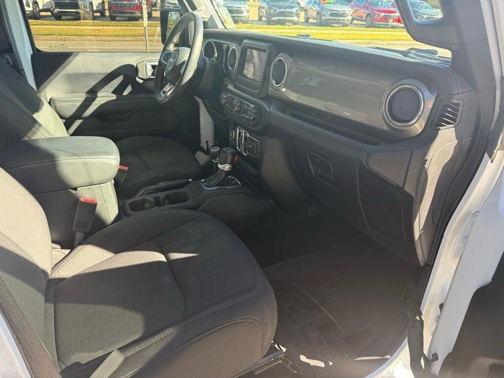 Jeep Wrangler Unlimited Sahara 2019