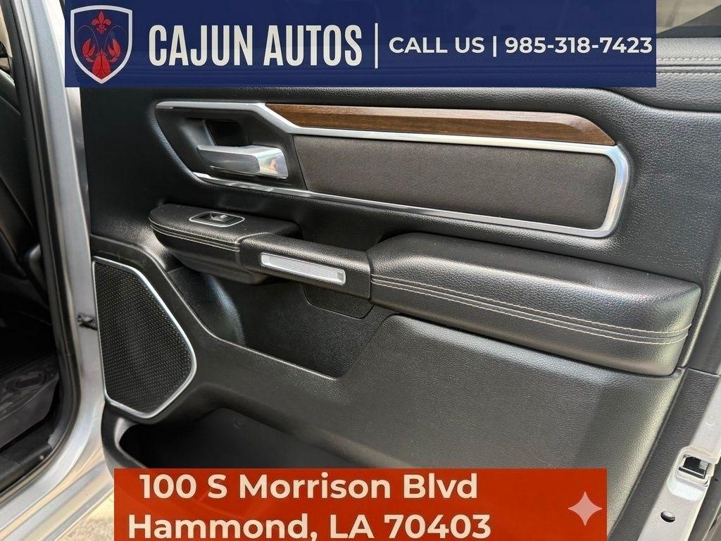 RAM 1500 Laramie Crew Cab SWB 2WD 2021