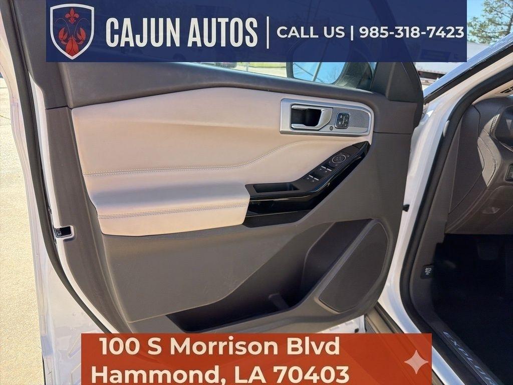 Ford Explorer Platinum AWD 2021