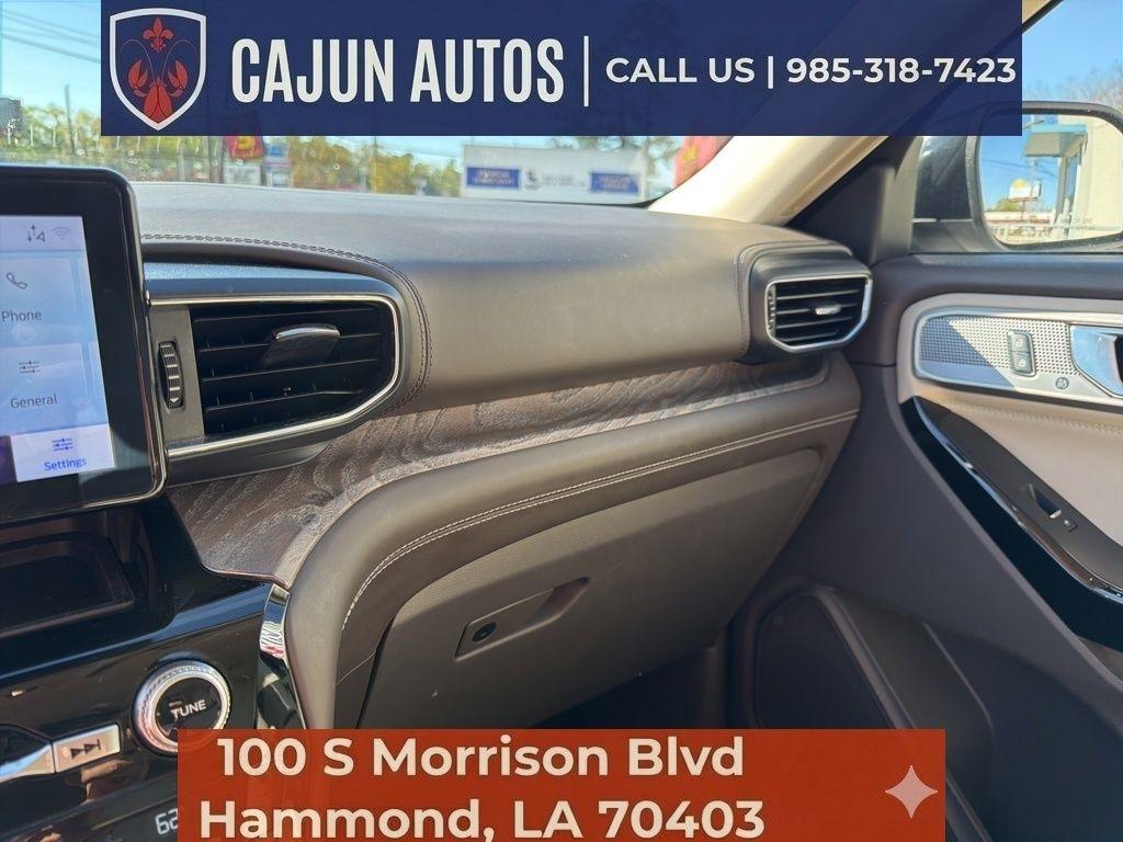 Ford Explorer Platinum AWD 2021