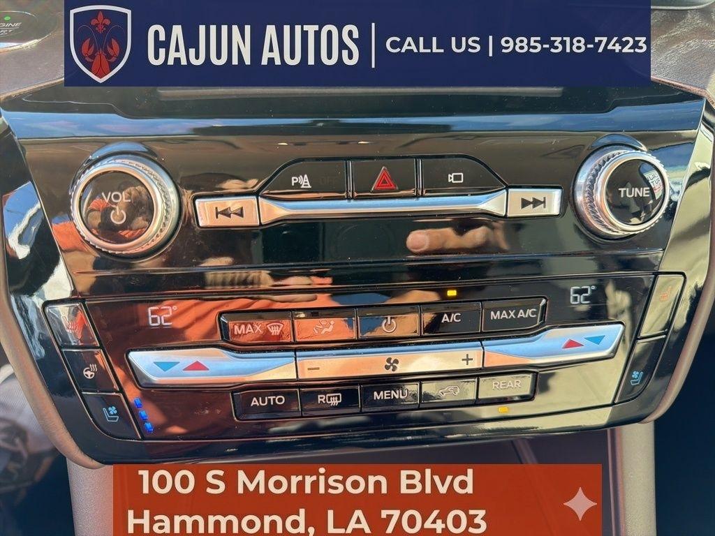 Ford Explorer Platinum AWD 2021