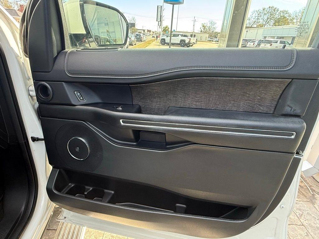 Ford Expedition Limited 4WD 2021