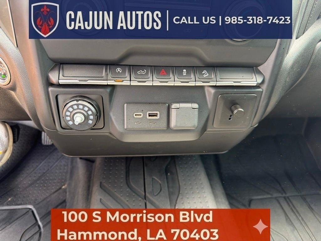 Chevrolet Silverado 1500 LT Trail Boss Crew Cab 4WD 2019
