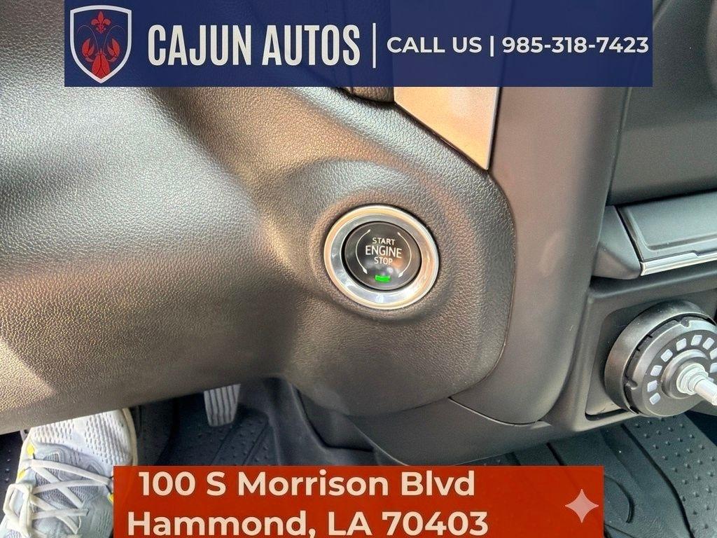 Chevrolet Silverado 1500 LT Trail Boss Crew Cab 4WD 2019