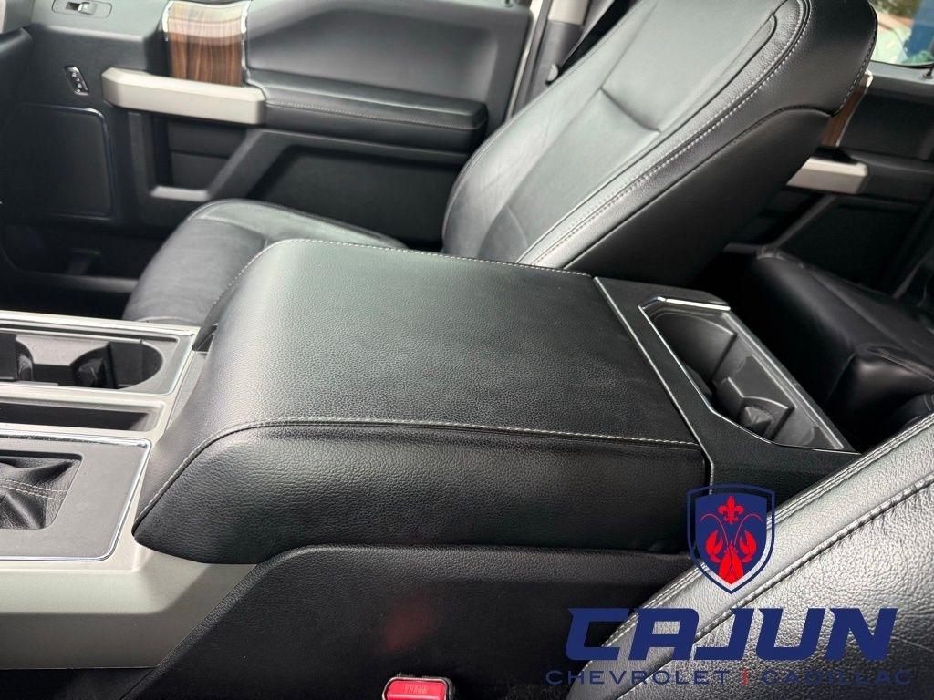 Ford F-150 Lariat SuperCrew 5.5-ft. Bed 2WD 2016