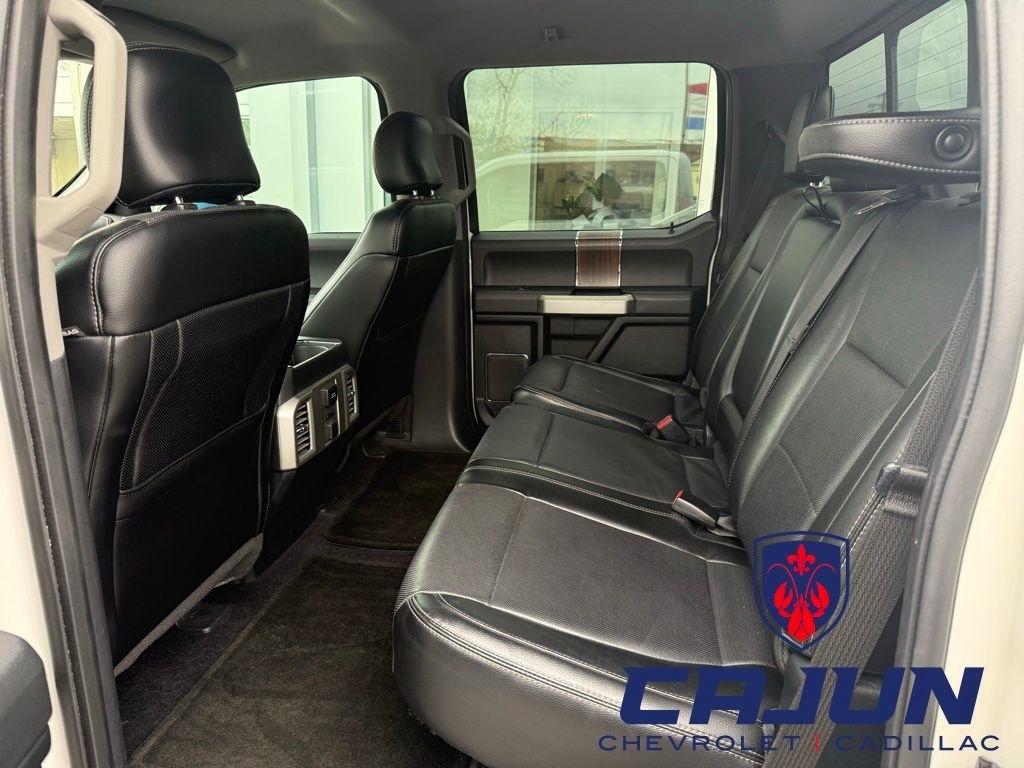 Ford F-150 Lariat SuperCrew 5.5-ft. Bed 2WD 2016