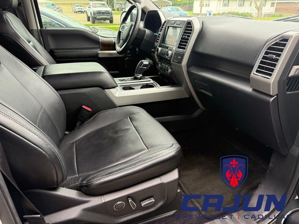 Ford F-150 Lariat SuperCrew 5.5-ft. Bed 2WD 2016