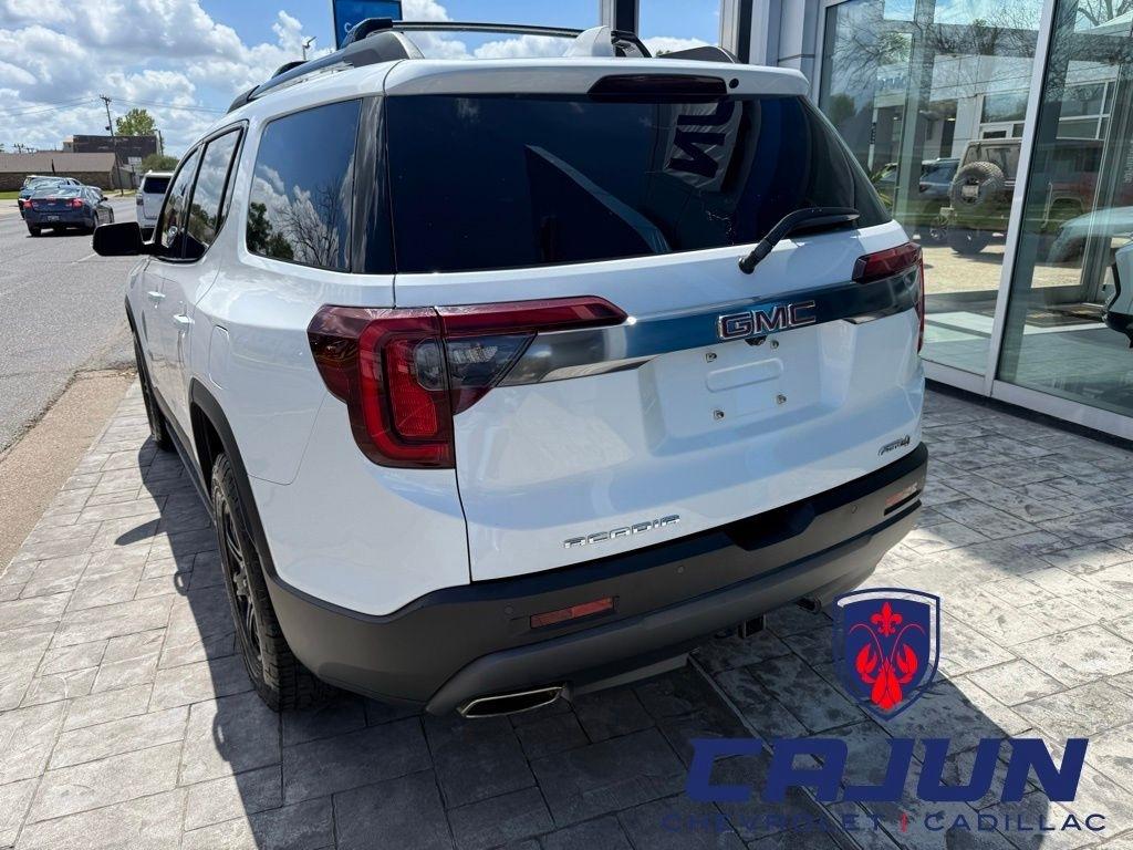 GMC Acadia SLE 2023