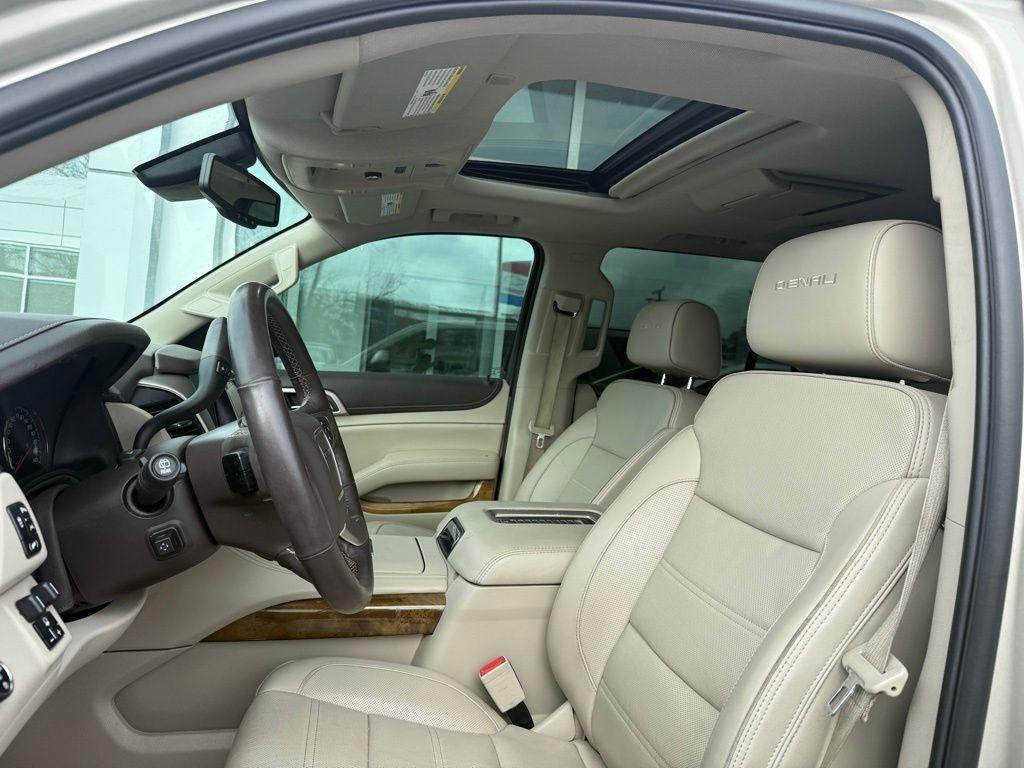 GMC Yukon Denali 2WD 2017