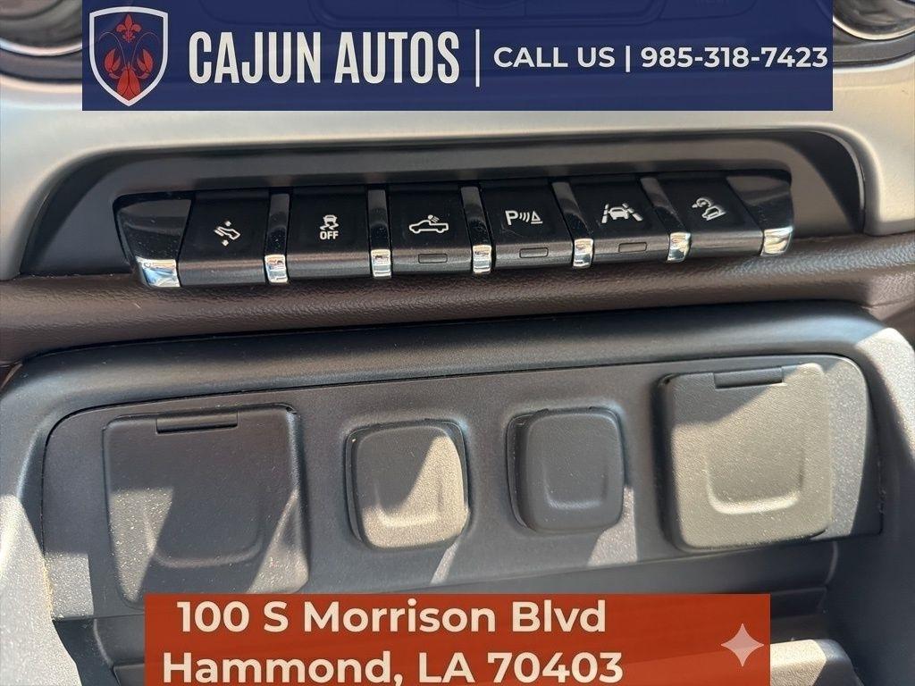 GMC Sierra 1500 SLT Crew Cab Long Box 4WD 2018