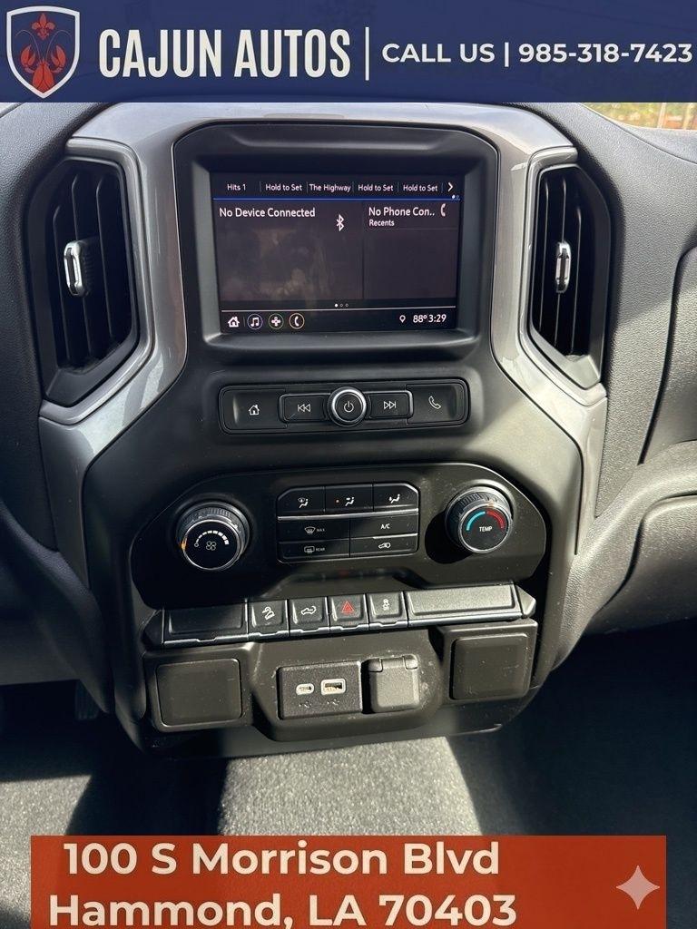 Chevrolet Silverado 1500 Custom Trail Boss Crew Cab Long Box 4WD 2021