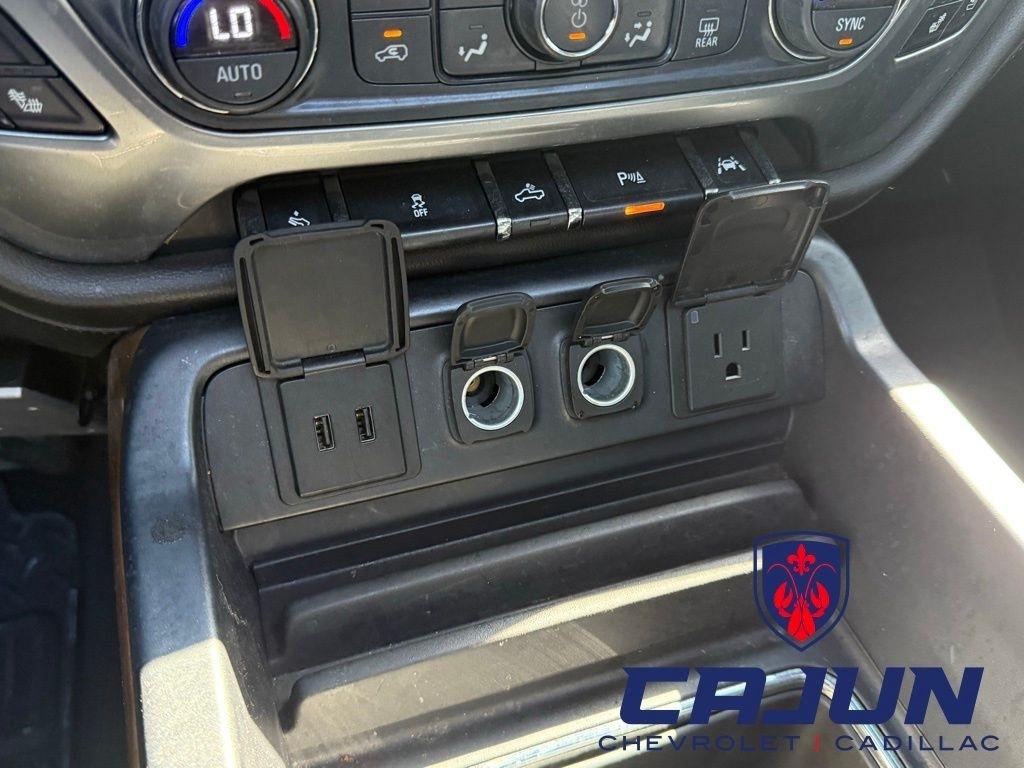 Chevrolet Silverado 1500 LTZ Crew Cab 4WD 2017